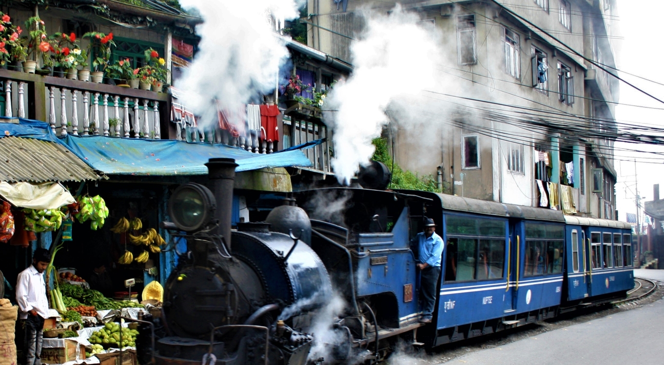 Siliguri To Darjeeling Tour Package